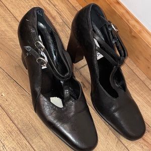 Studio Roma black heels